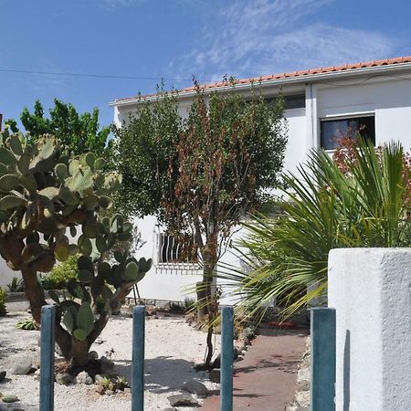 F! Lisbon Guest House Bagian luar foto